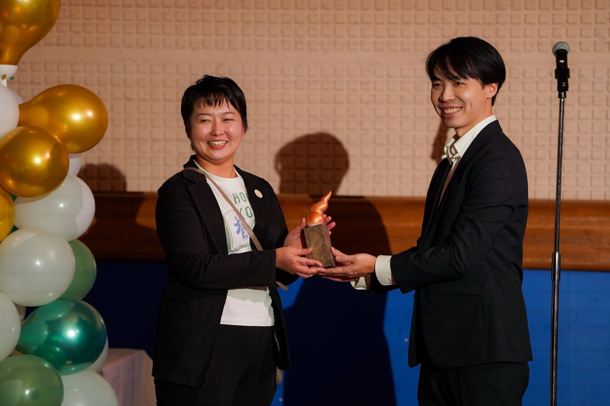 Hong Kong 185th Anniversary Dinner and Cantopop Singing Competition — Tokyo — 9 of 10
