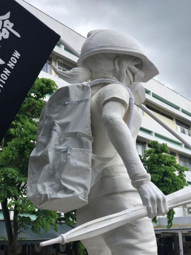 Lady Liberty HK Debuts at CUHK — 7 of 8